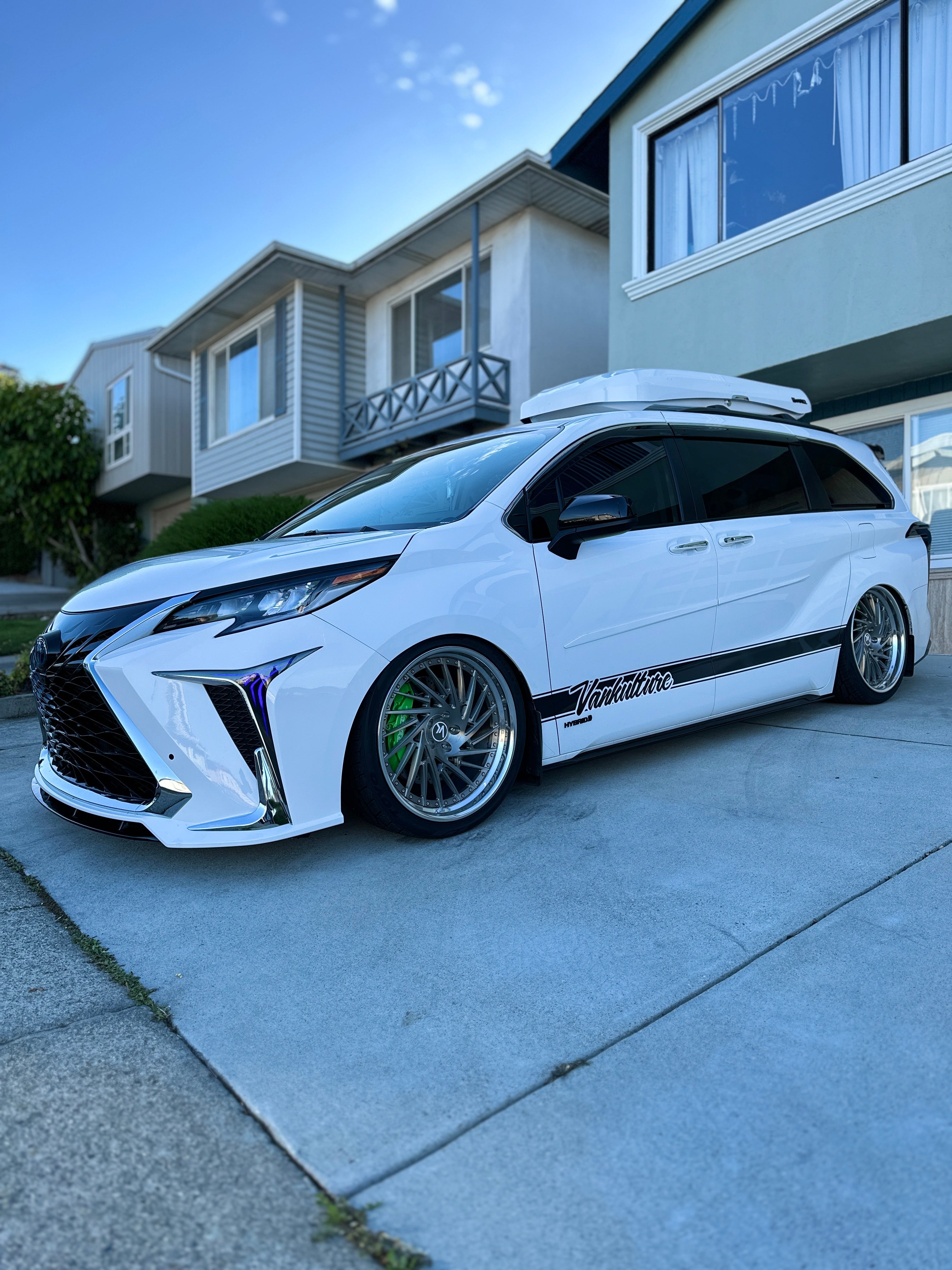 2021+ Toyota Sienna