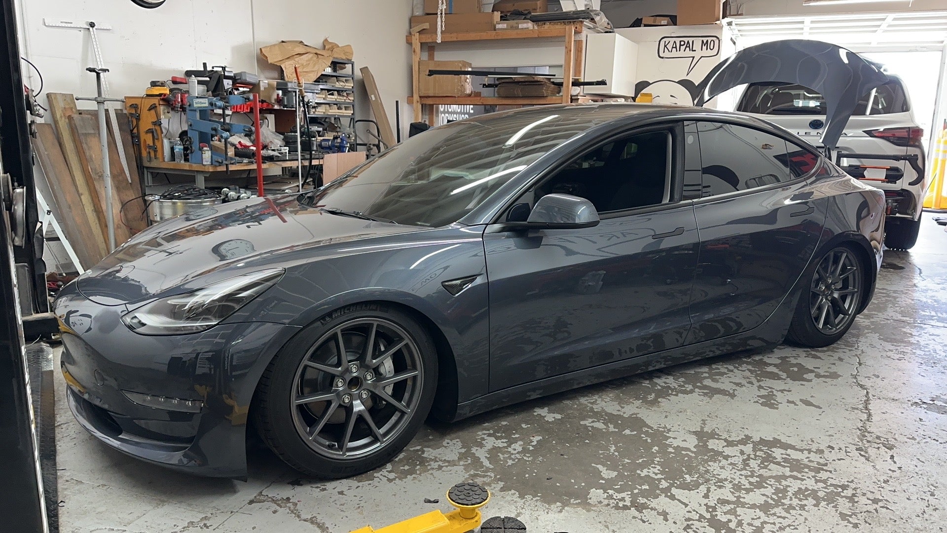 Tesla Model 3 ON.AIR Air Suspension System