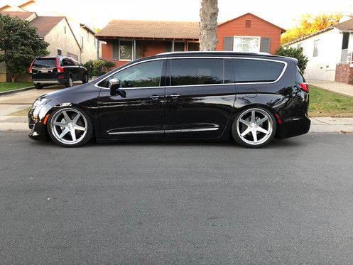2017+ Chrysler Pacifica Air Runner Kit