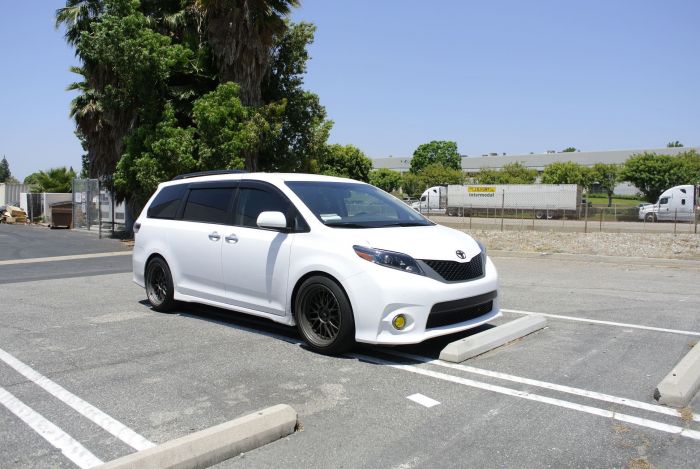 2011+ Sienna Megan Lowering Springs
